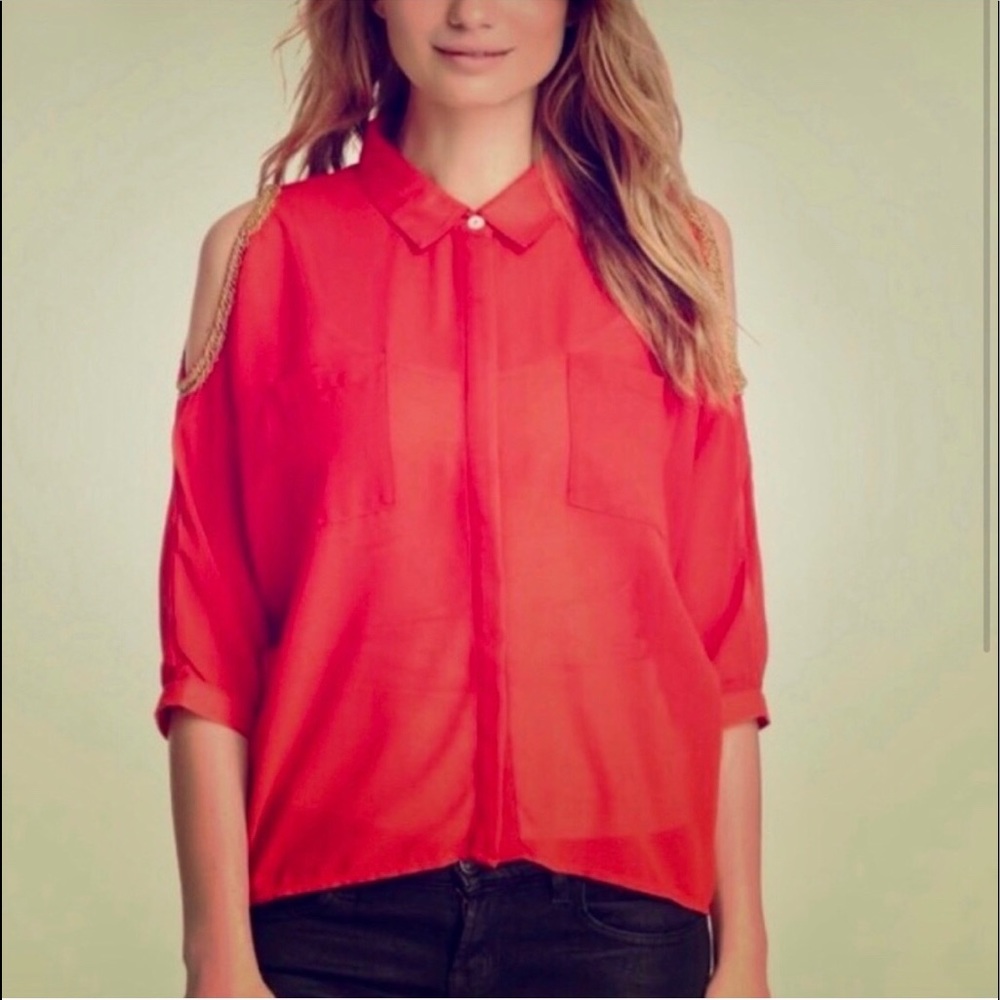 Romeo & Juliette Couture Gold lined blouse